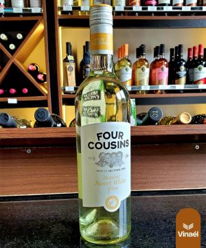 FOUR COUSINS WHITE 750ML